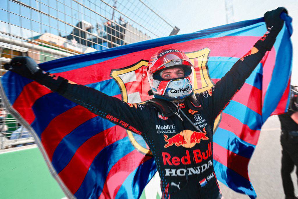 Max Verstappen viert zijn overwinning tijdens de Formule 1 Grand Prix Barcelona 2024