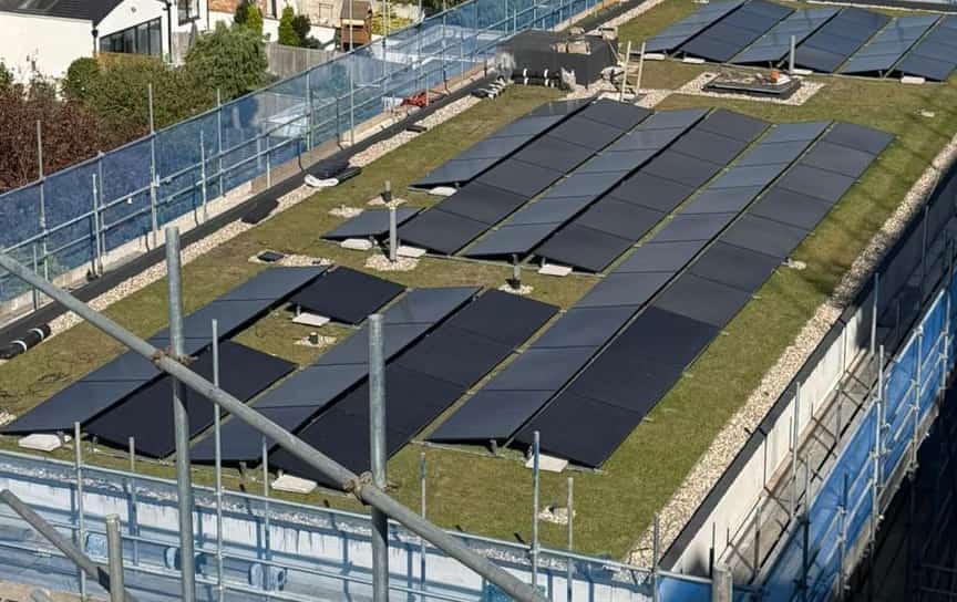 Logos of tools outward, illustrating easy integration with no engineering required.