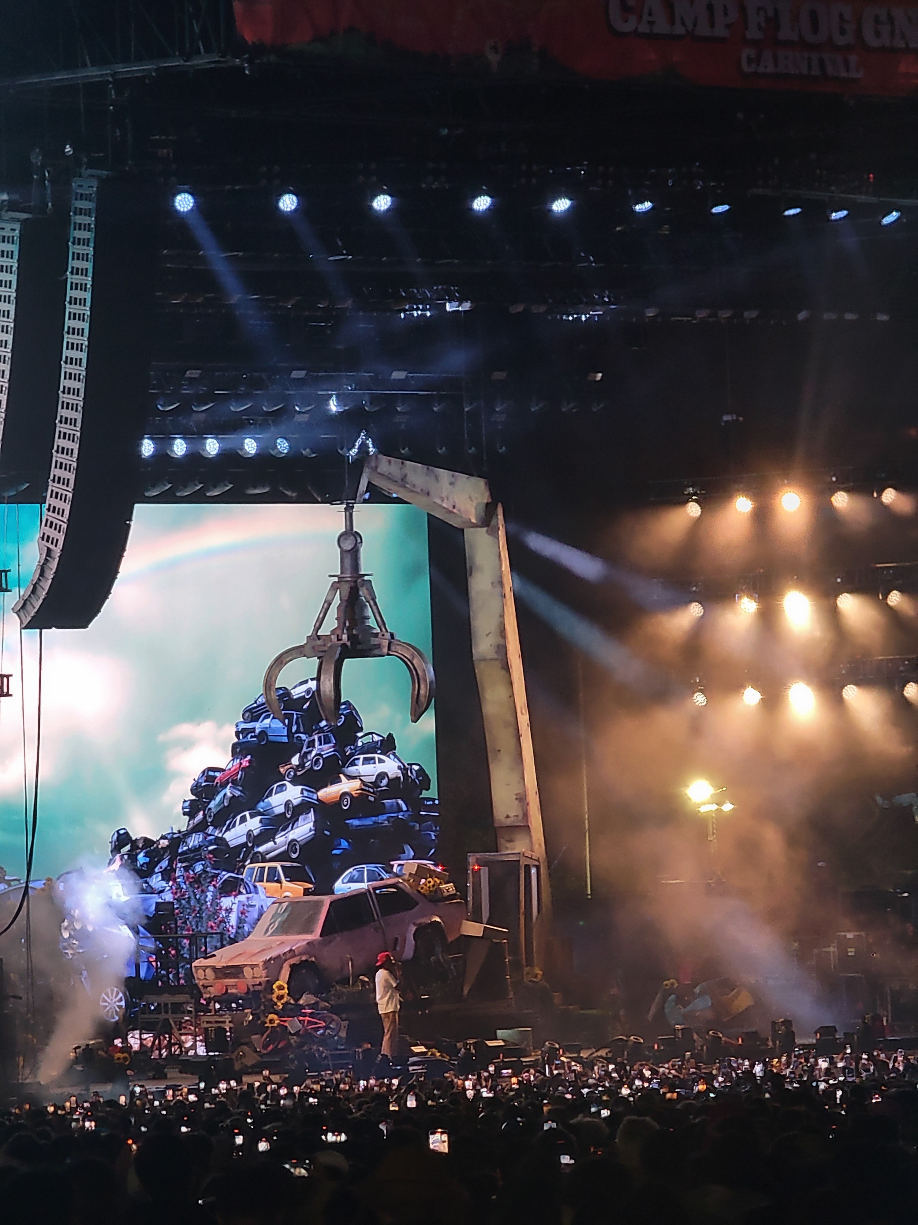 Live performance at Camp Flog Gnaw