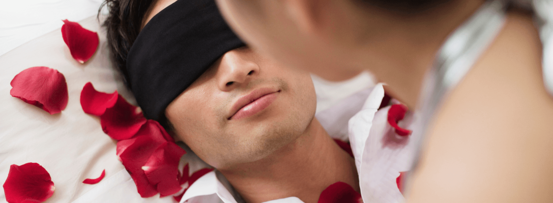 Couple qui jouent pour augmenter le désir