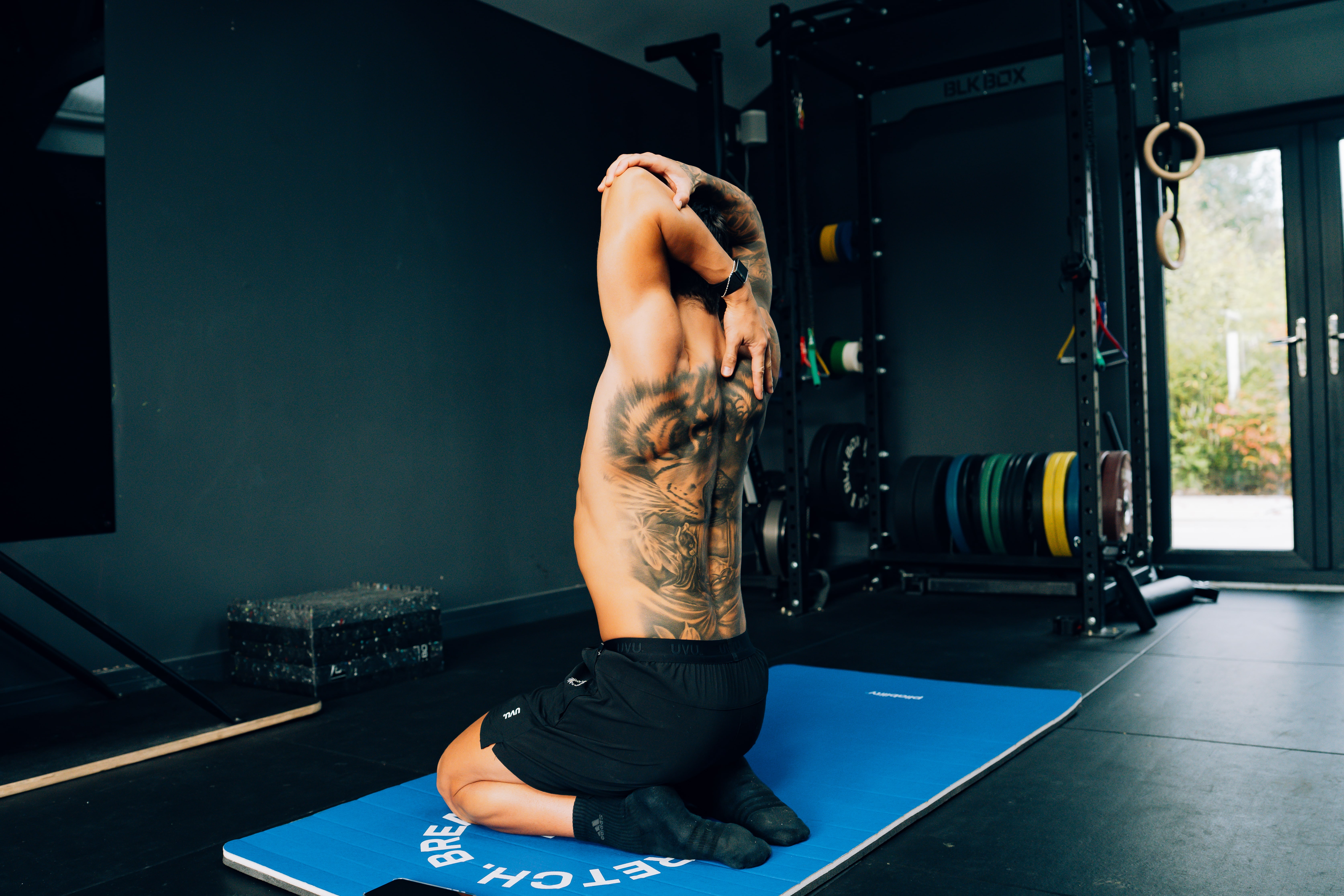 When a Stiff Neck is Serious and Needs Medical Attention