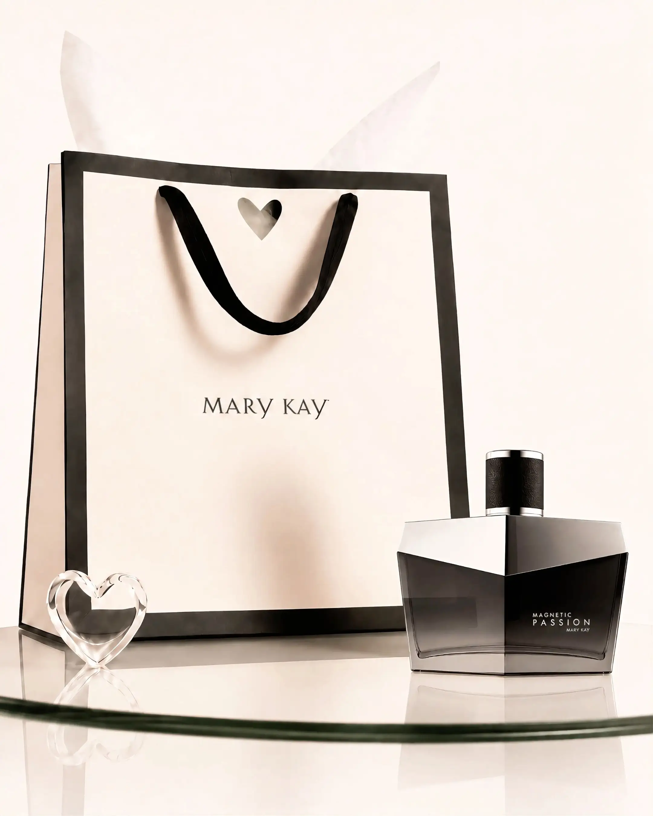 Presente Mary Kay com fragrância masculina Magnetic Passion em composição sofisticada para o Dia dos Namorados.