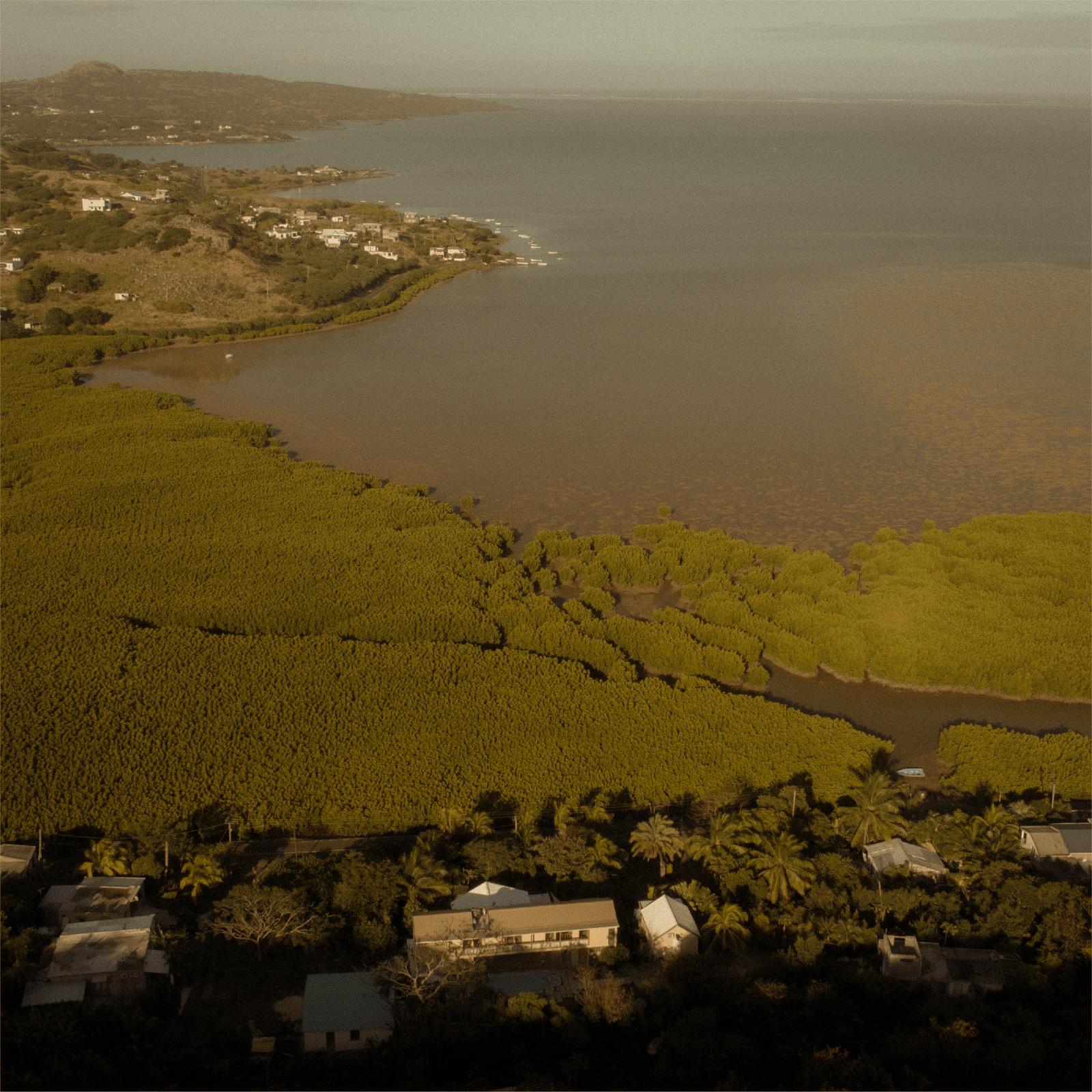 vue lagon sur baie malgache depuis la cabane d'été