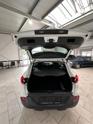 RENAULT Kadjar 2018 WHITE Gebrauchtwagen - Galeriebild 16