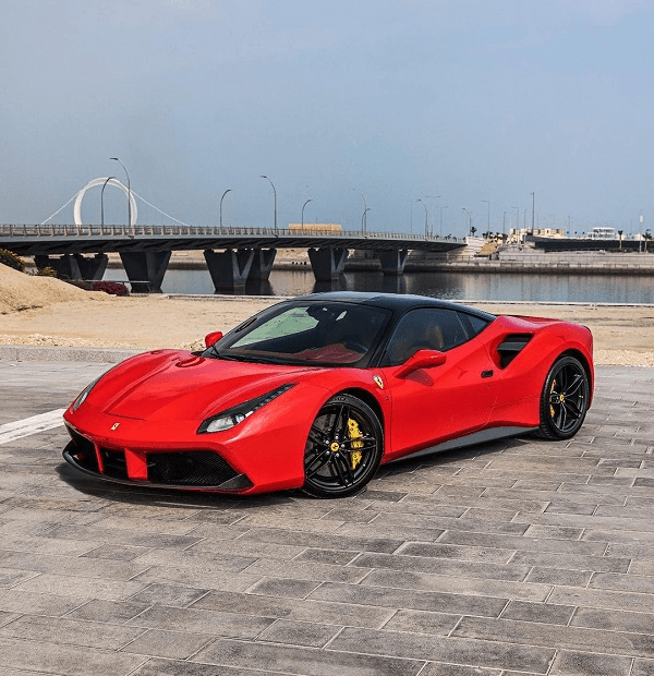 Ferrari 488 2023