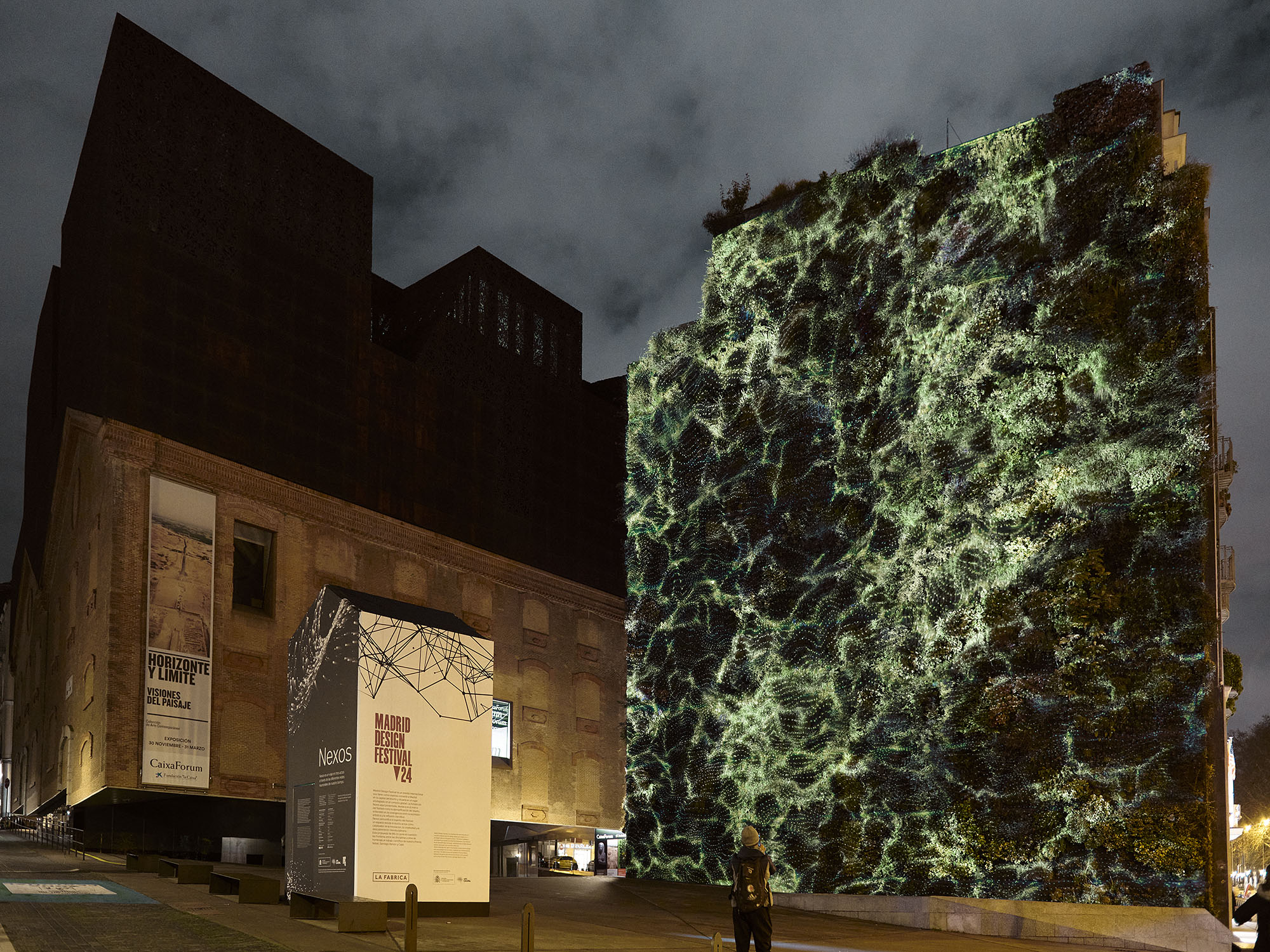 Sequence of the work Nexos projected on the vertical garden of the Caixaforum in Madrid. Texture of the neural network of the Universe.