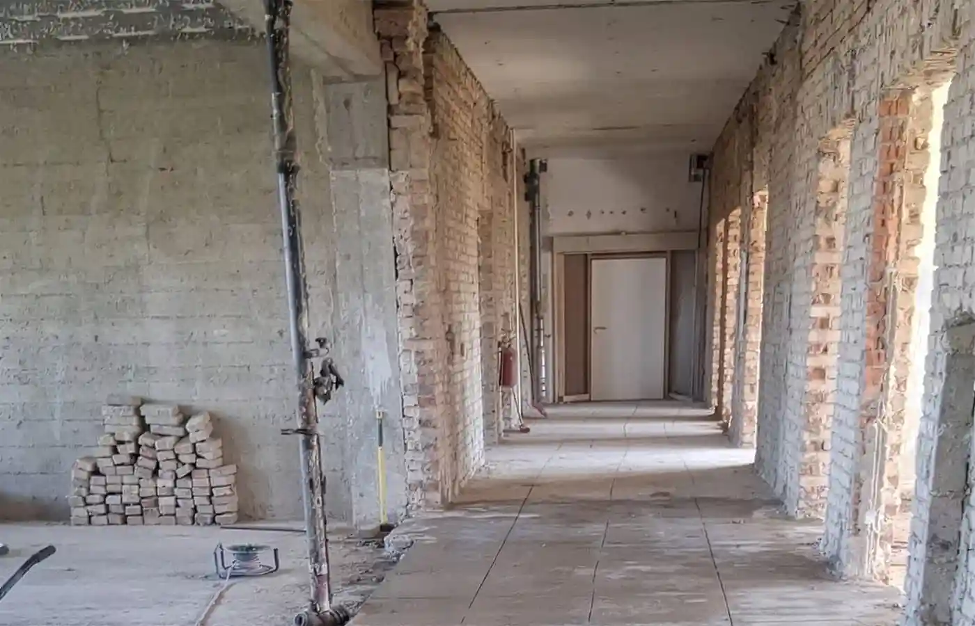 Rückbau im Bestand – Entkernung einer Klinik in Wien