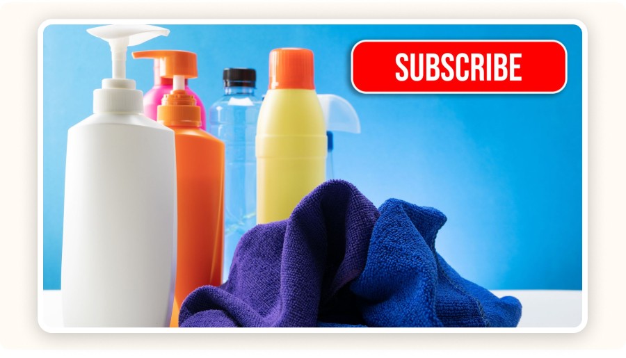 Household cleaning bottles&nbsp;