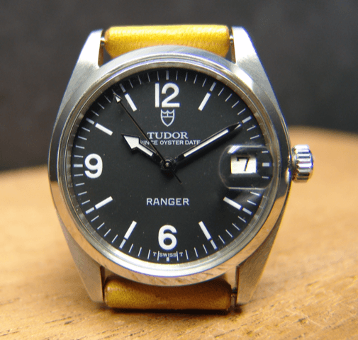 red and white volkswagen t-2 scale model