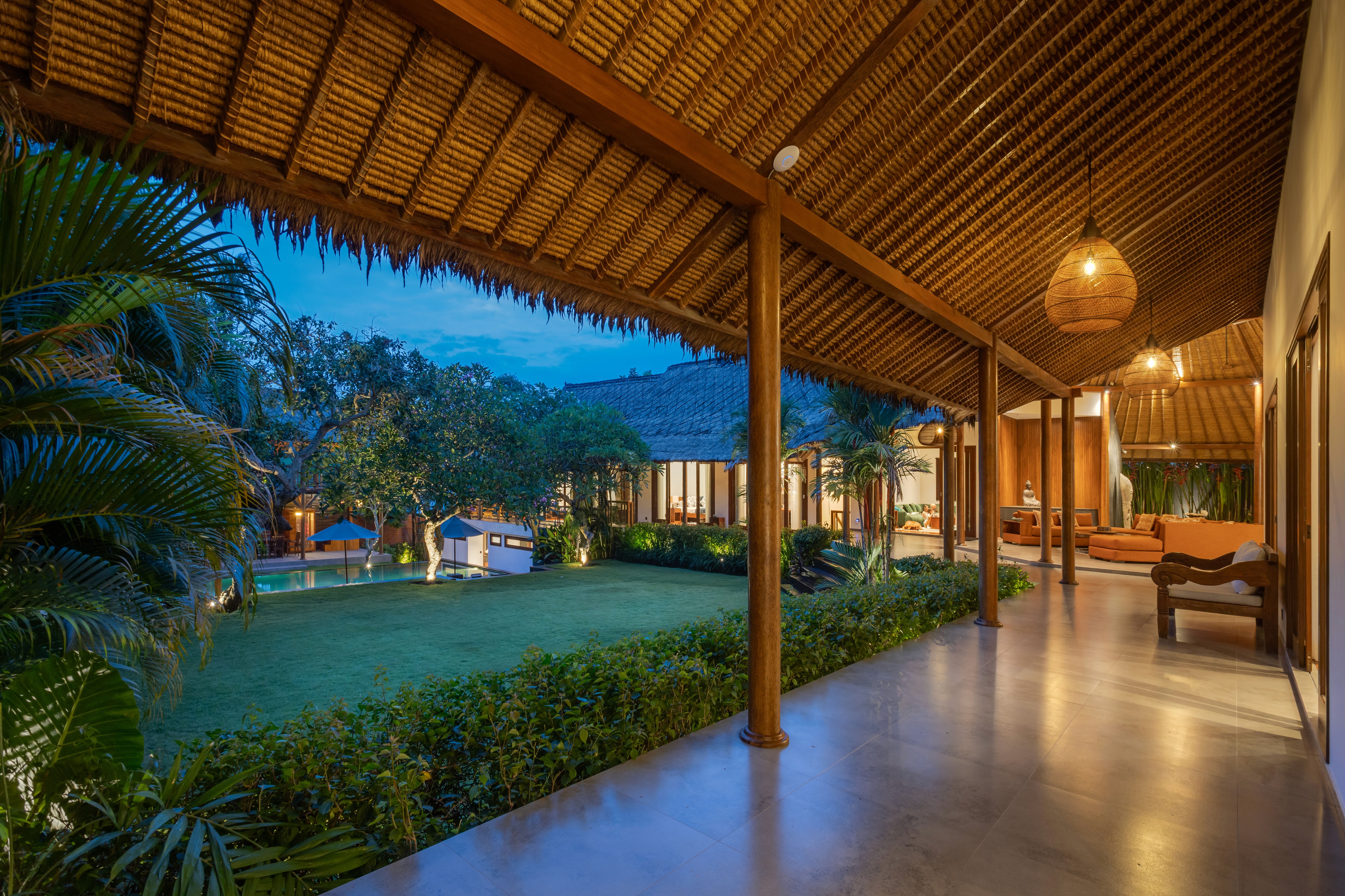 Villa Solas Patio Garden 2