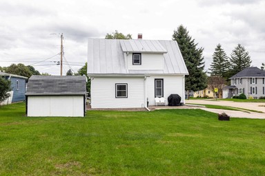 Photo 5 of 910 N Court Street, Platteville