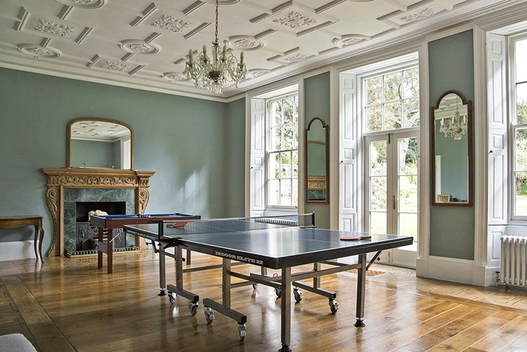 Hartingtons Heritage Tours hotel, Darley House,Games room with table tennis table