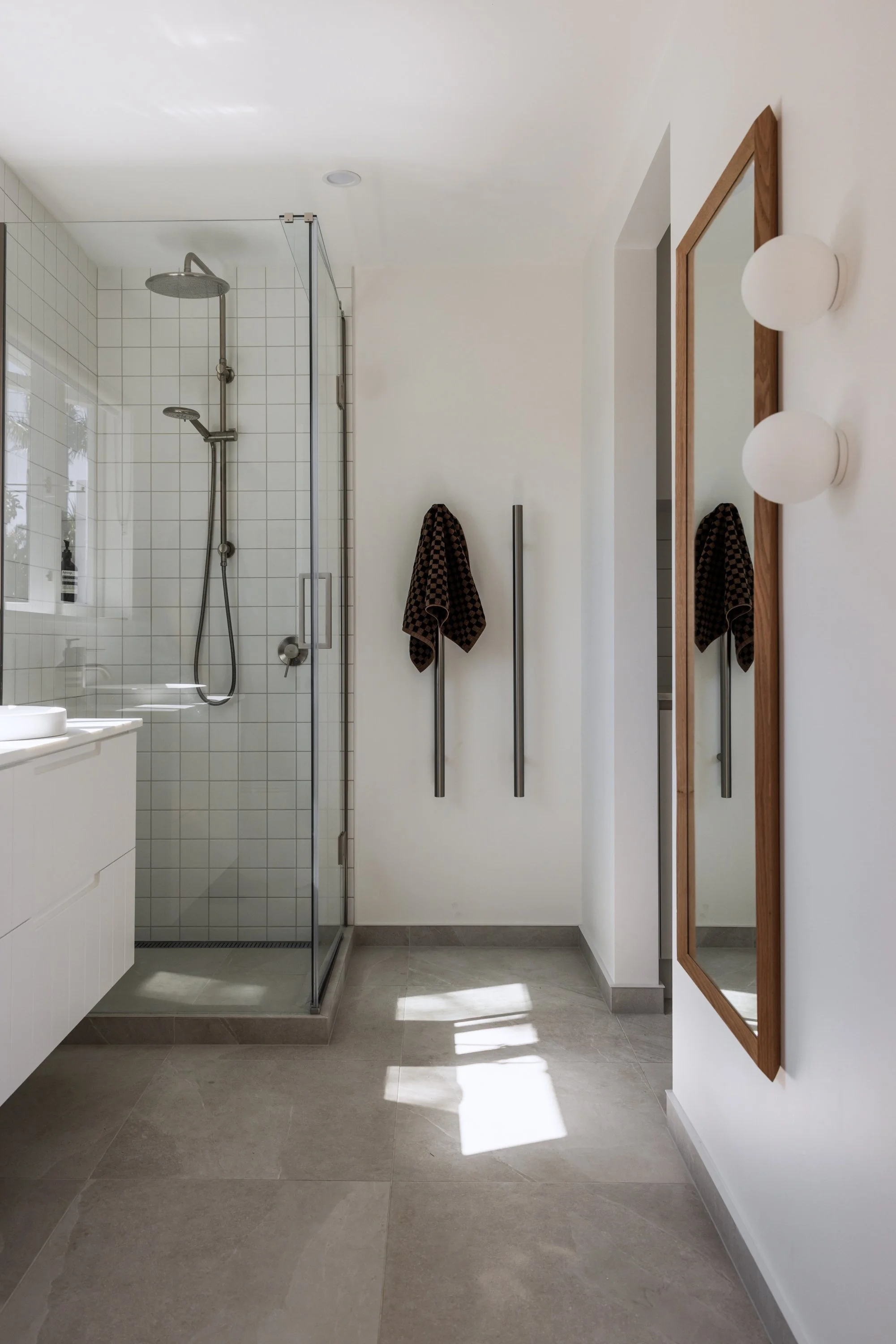 Main bathroom