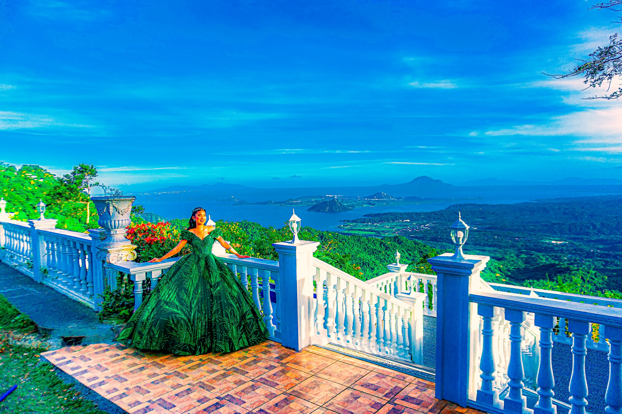 Belle Vue Gazebo — real celebration at Lazuri Tagaytay