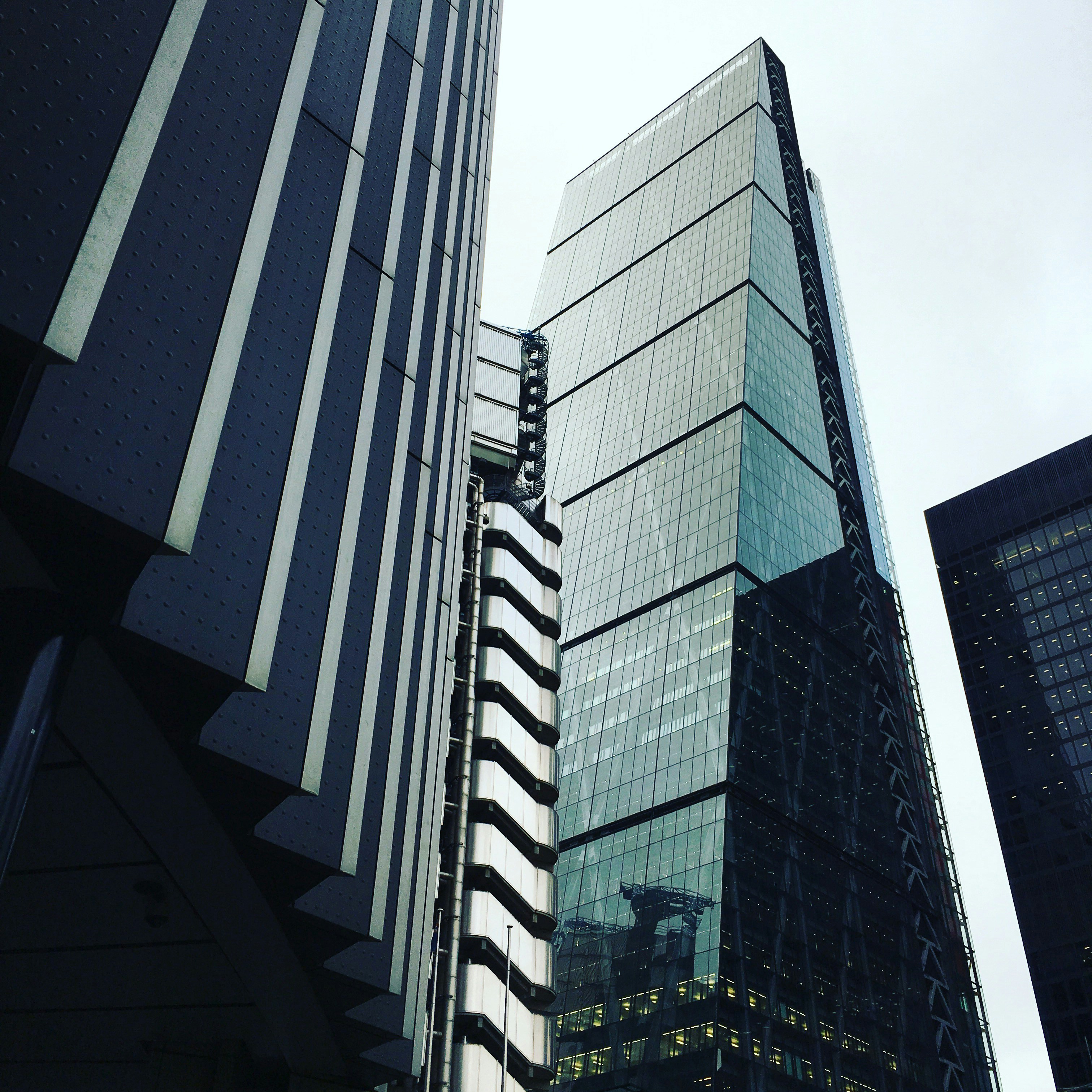 grayscale photo of high rise building