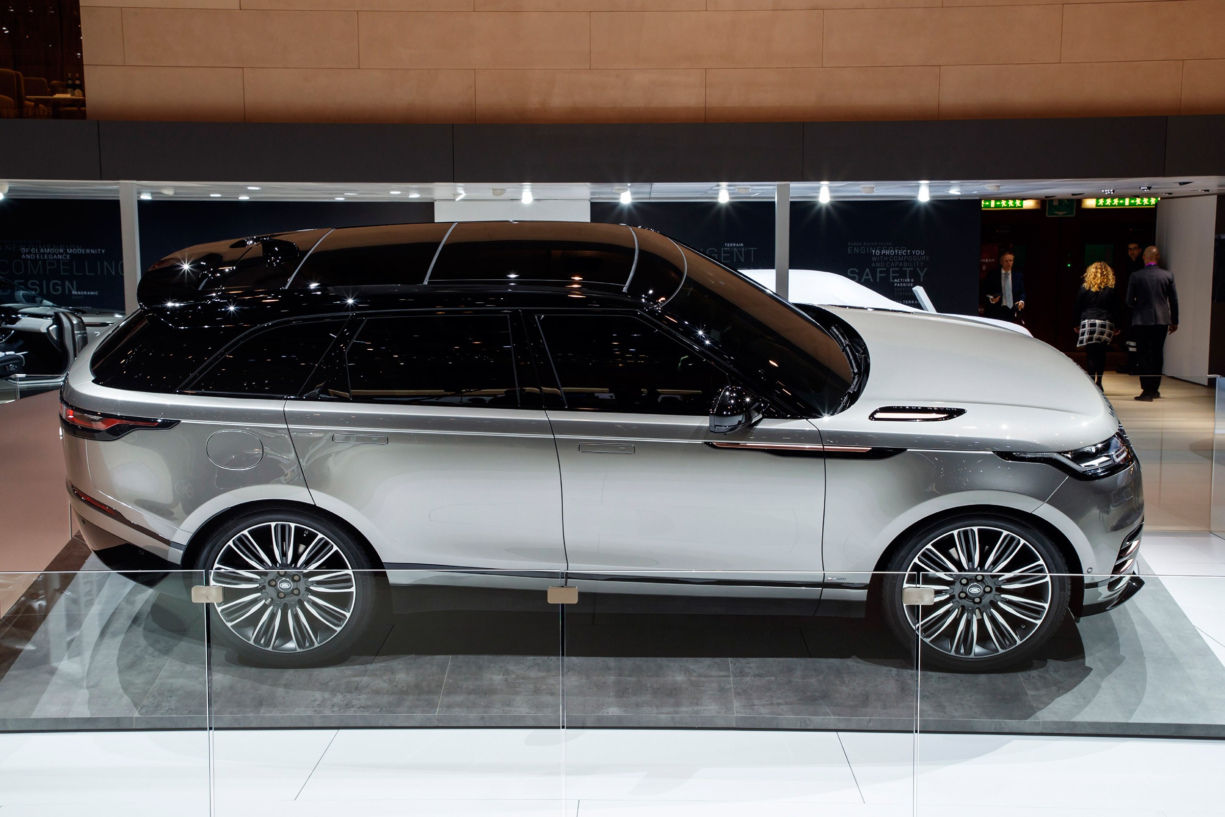 Side view of Range Rover Velar on bespoke automotive exhibition display by Matrix IDC