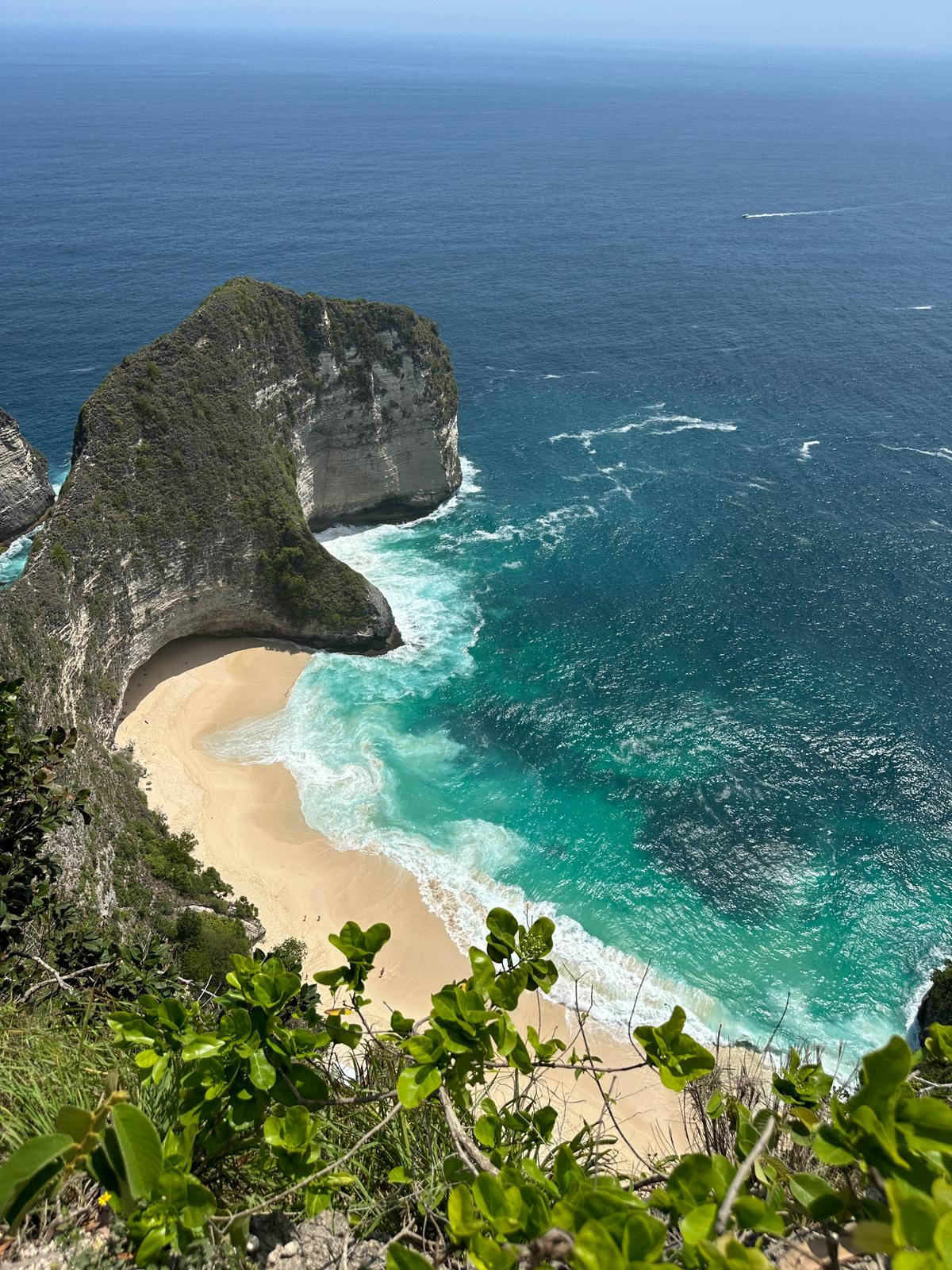 Owen Coonahan Nusa Penida Cliff View Bali Indonesia