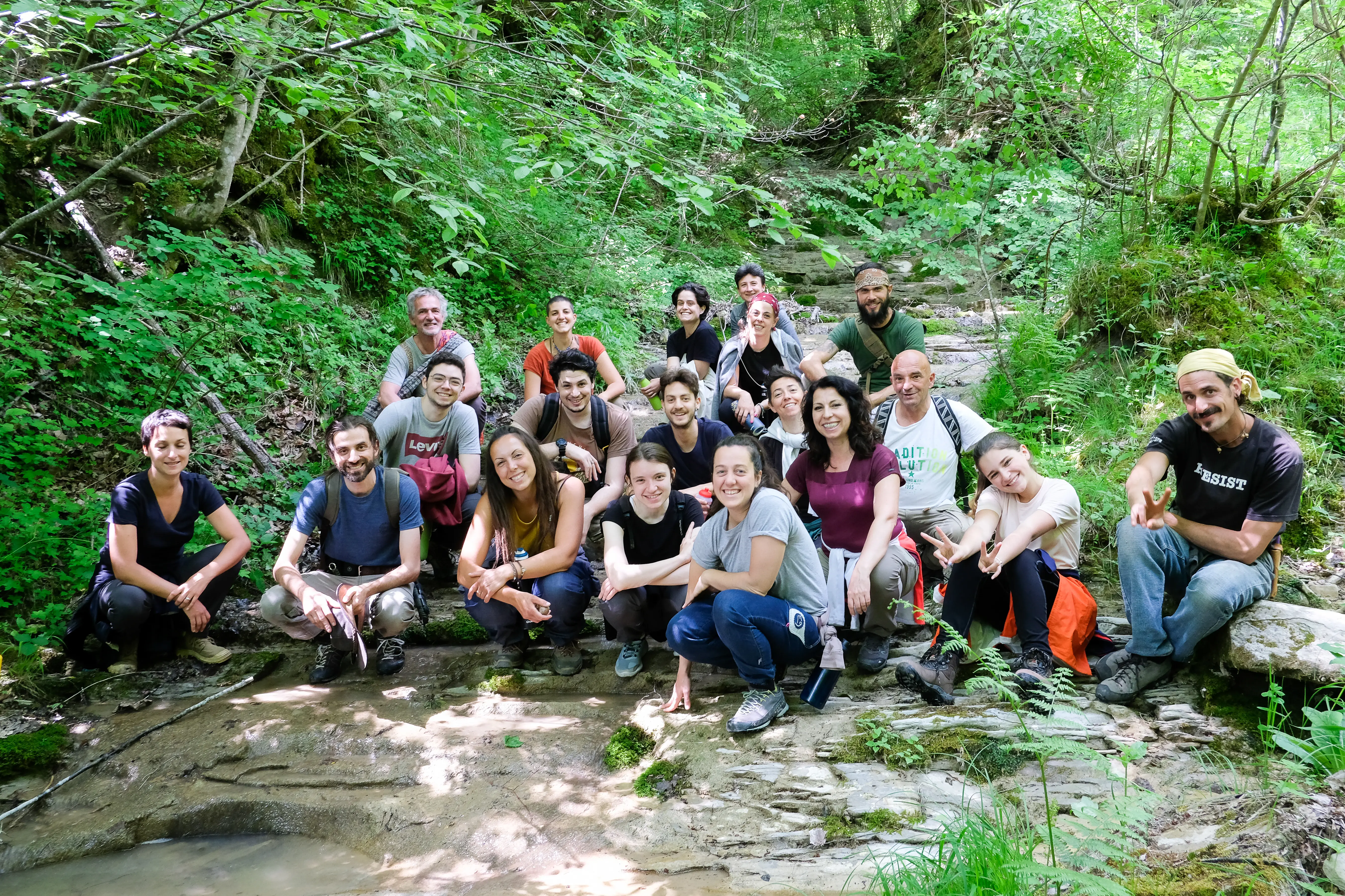 Andrea Modesti, istruttore di survival e bushcraft, esperto in campi avventura per ragazzi e corsi di sopravvivenza outdoor