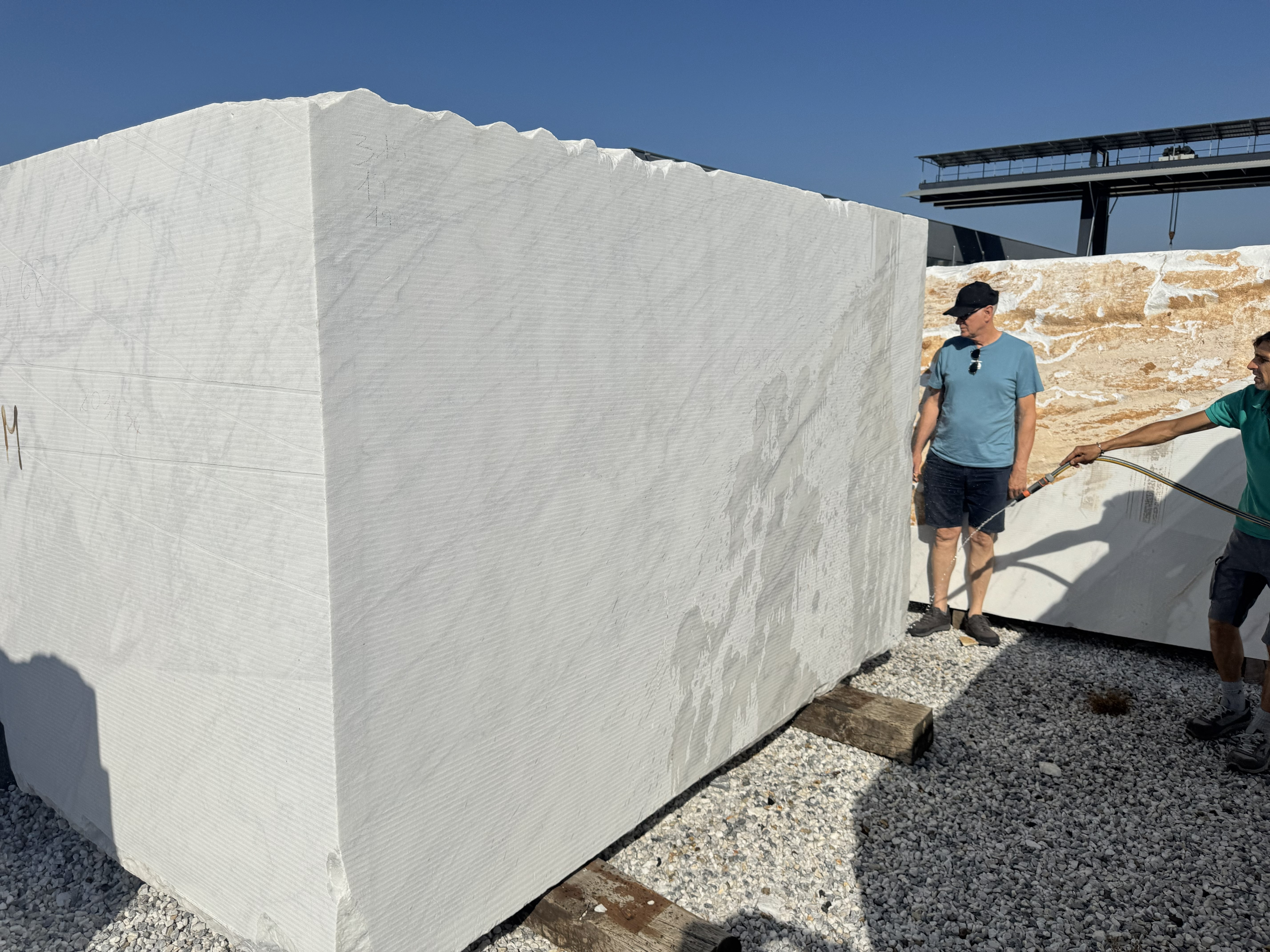 block calacatta statuario carrara
