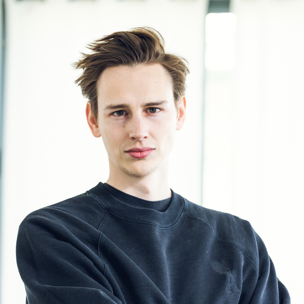 Tom Lawrence Headshot