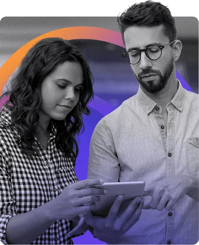 dulpa observando tablet