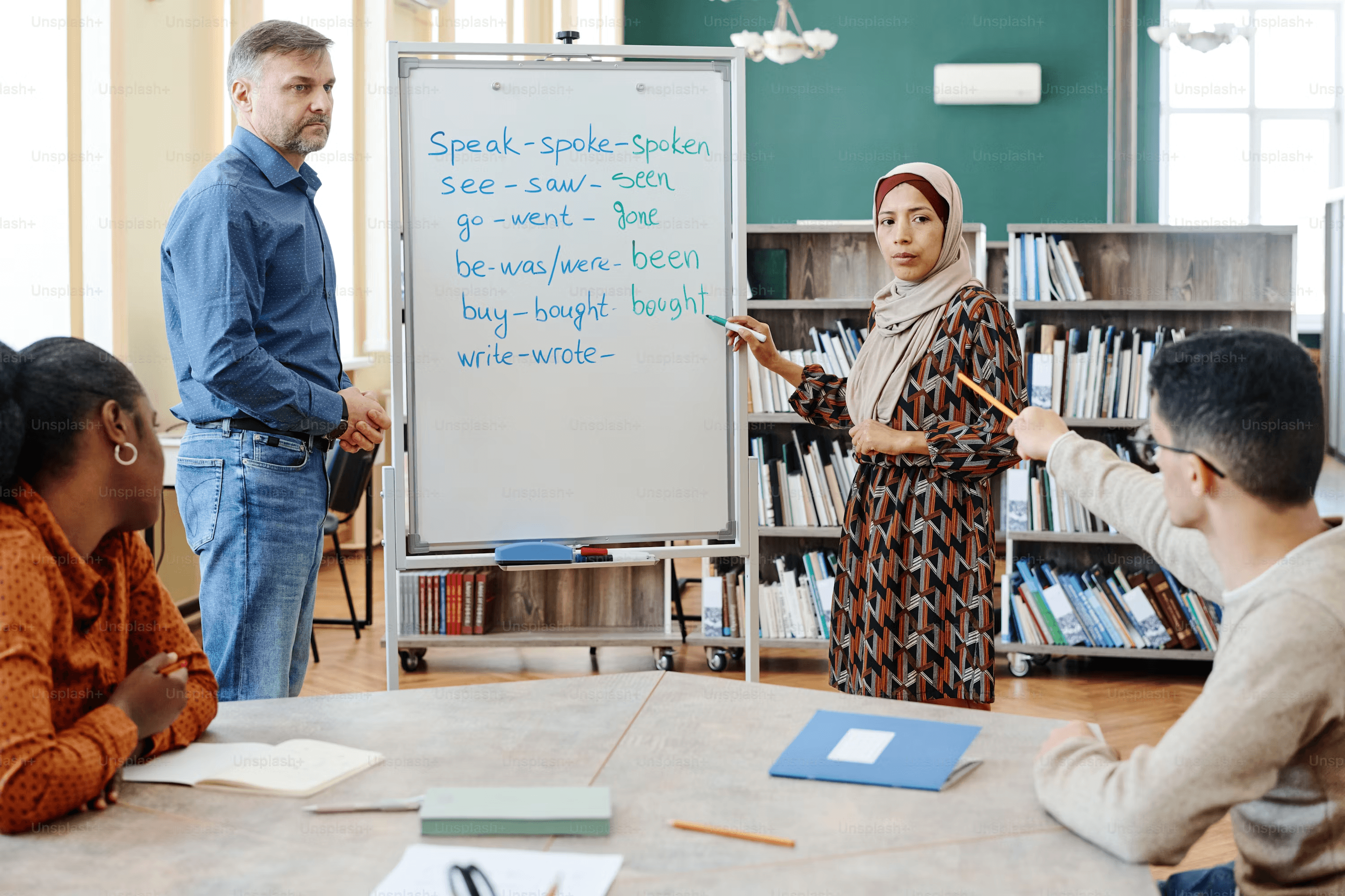 High school linguistics student working with a PhD mentor on original language research