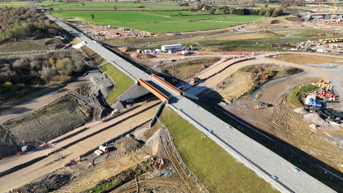 HS2e