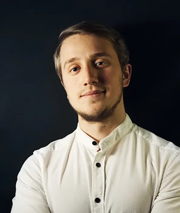 Arsen, Chief Communications Officer