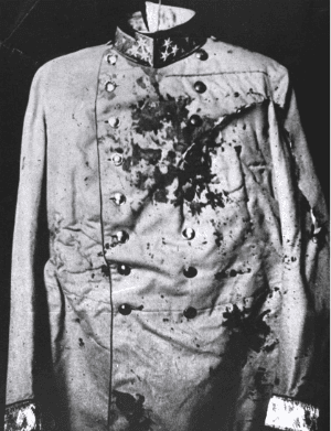 A person in a military uniform

AI-generated content may be incorrect.