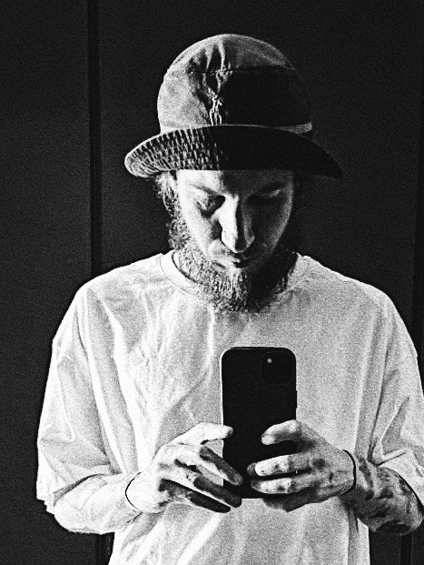 Саша Тетерин, дизайнер