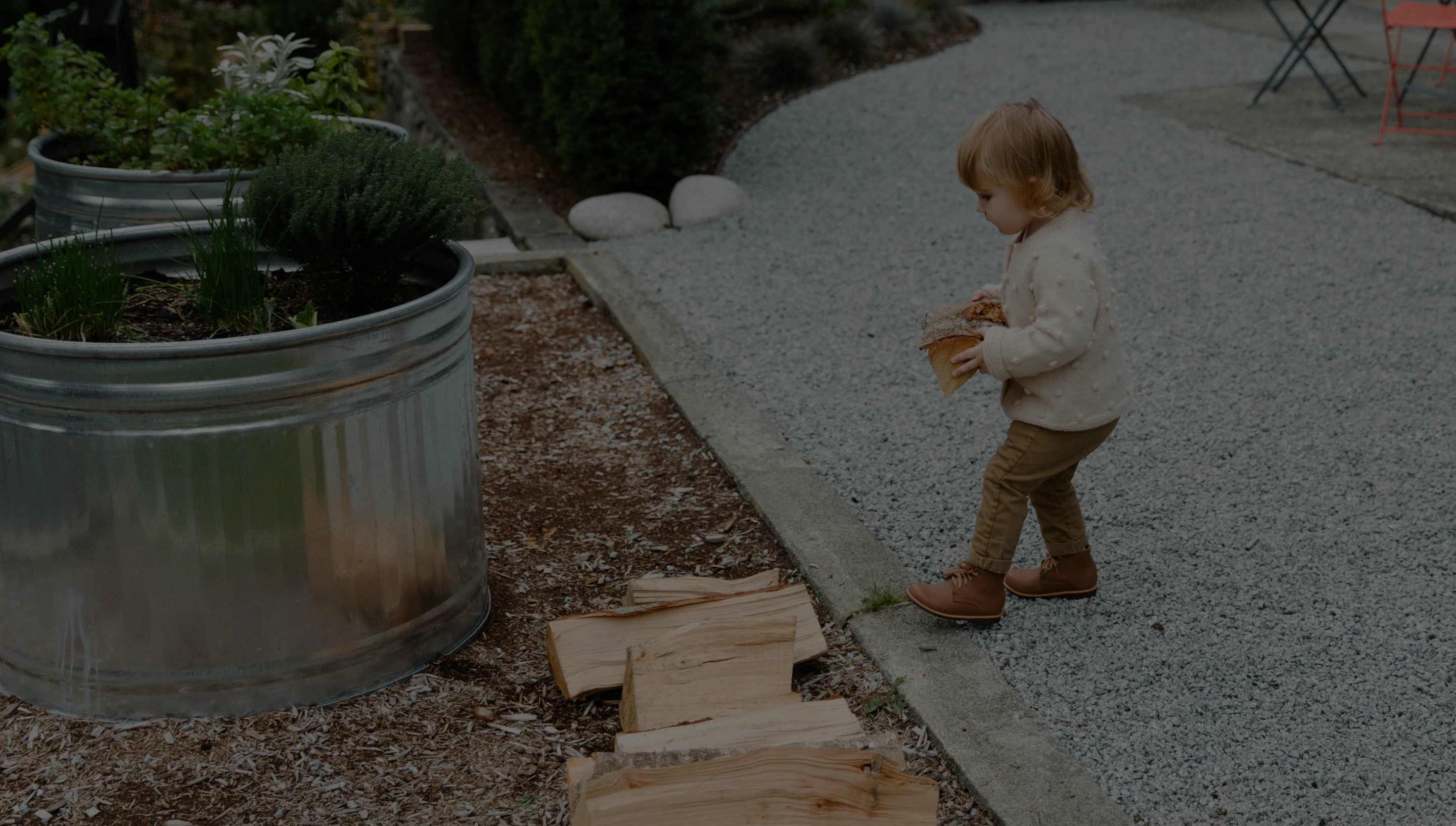 landscape rocks with child