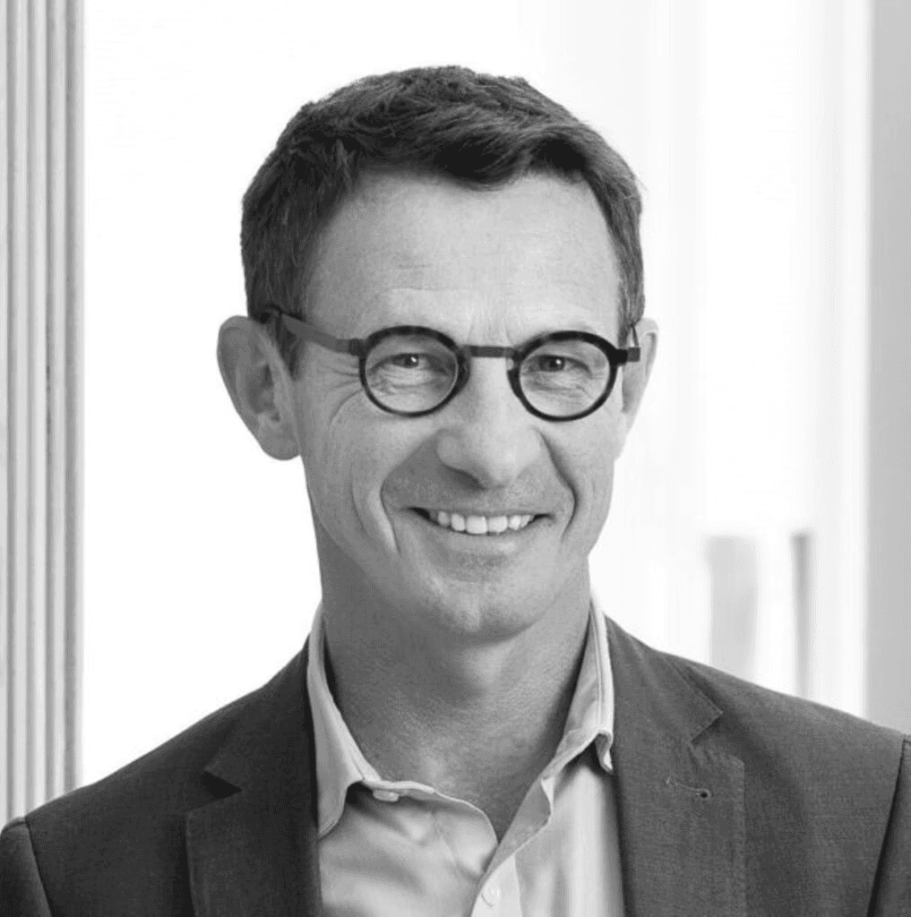 Ludovic Labat, CEO at Neo-Bionica. Former business leader at Fortive, Danaher and Siemens.