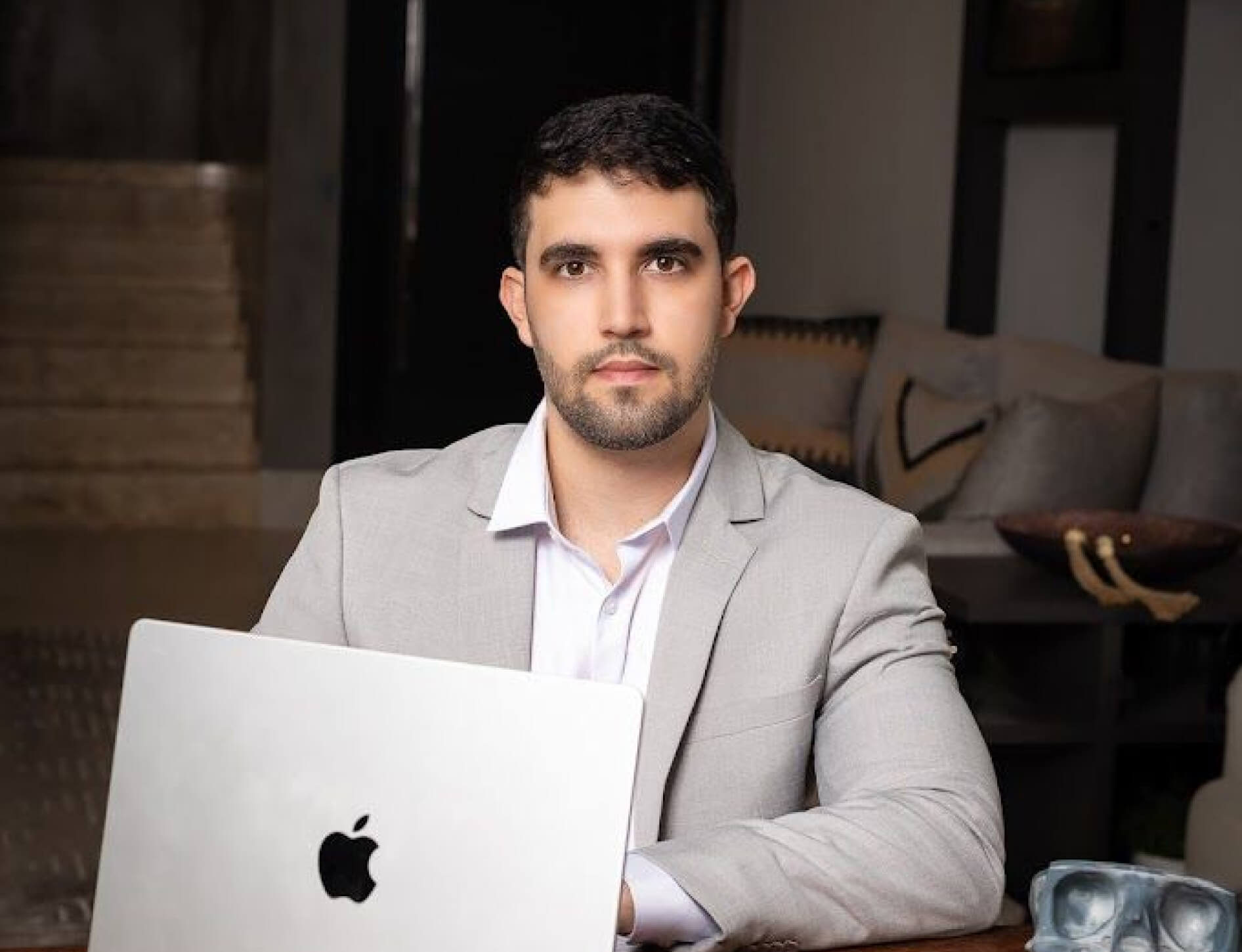 Dr Bruno Gomes Bucomaxilo