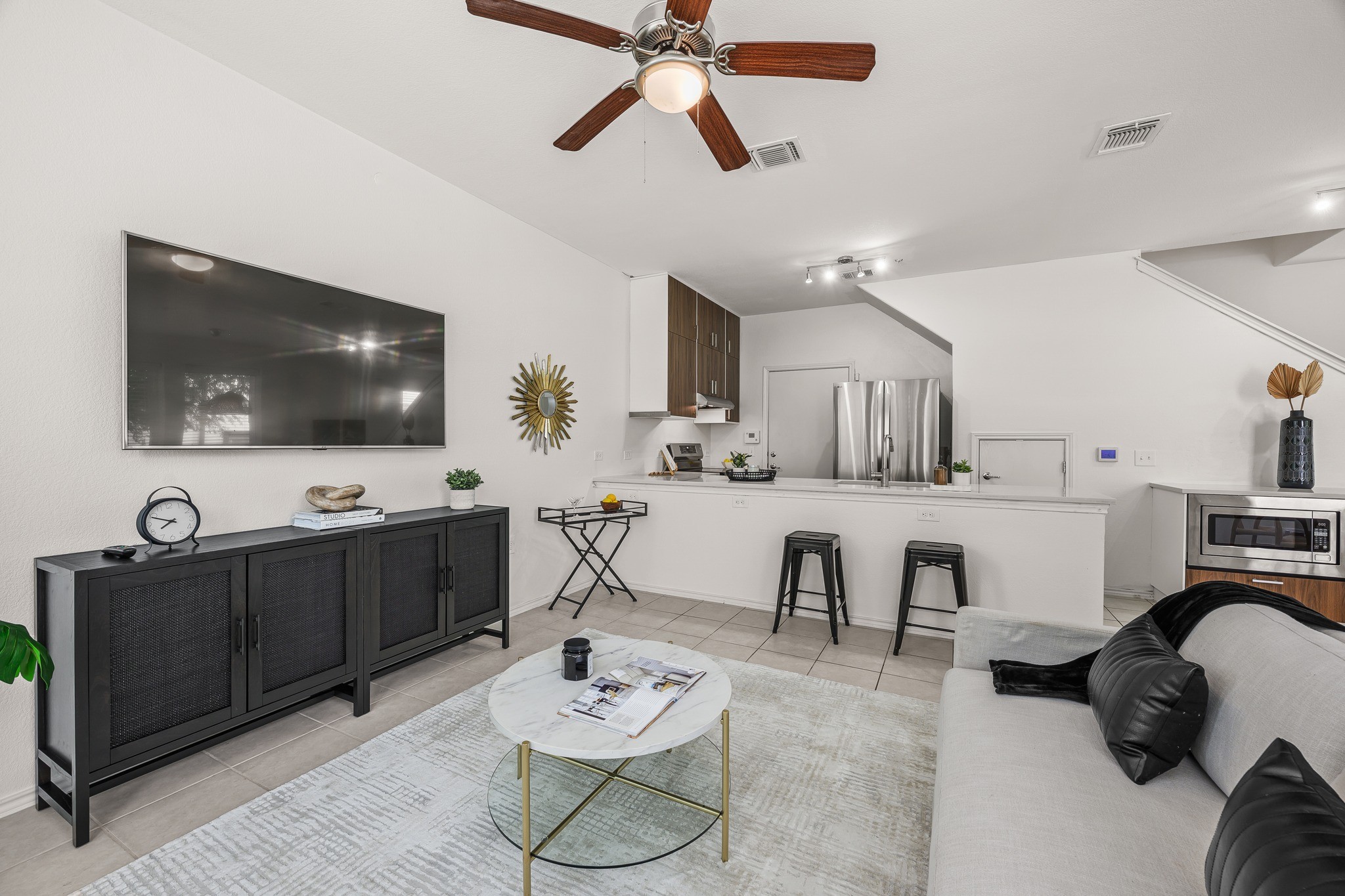 2506 Zach Scott St. open floorplan downstairs