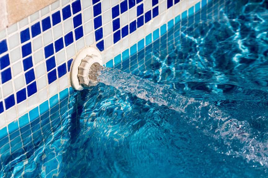 What Causes Strong Chlorine Smell in Pools