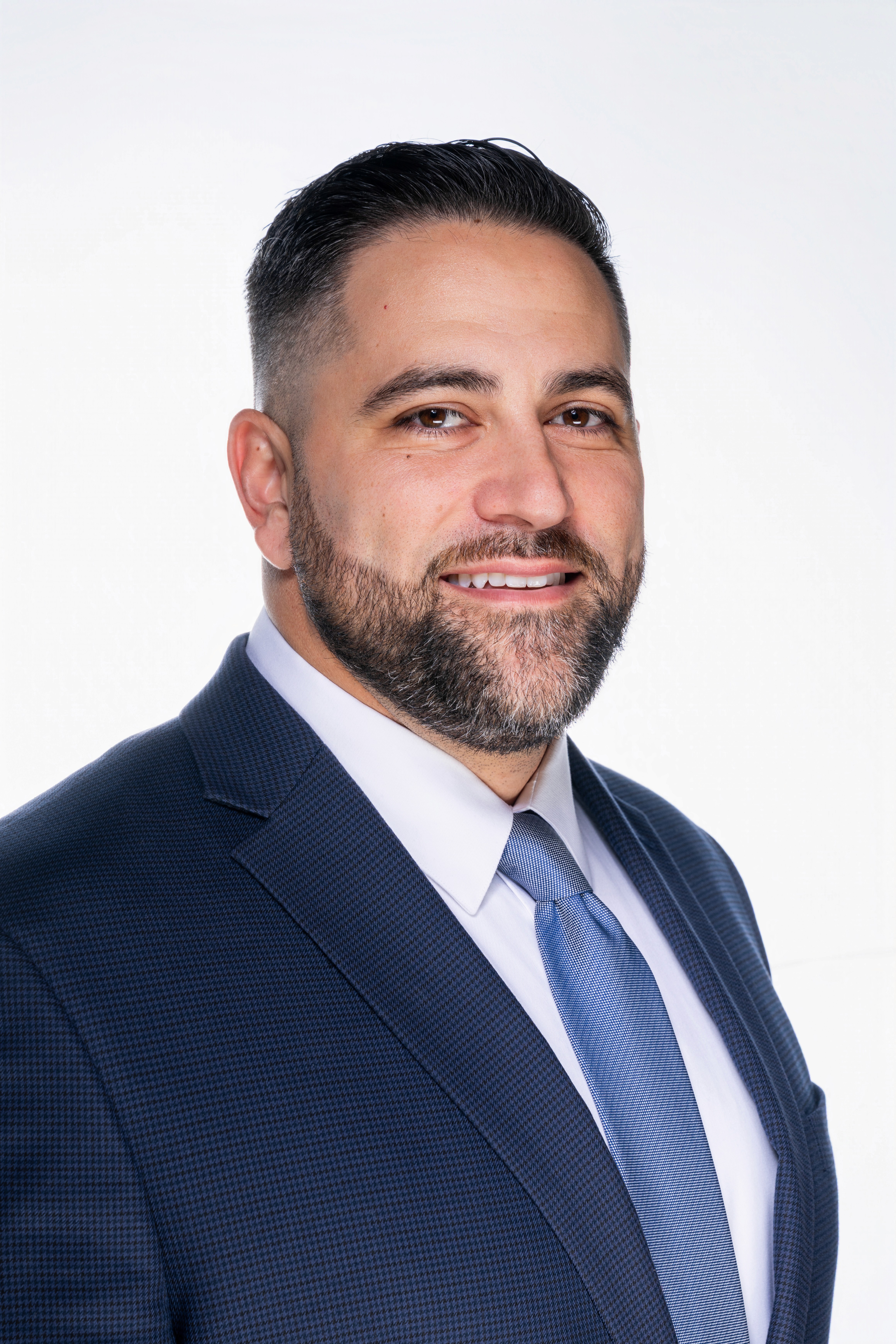 Coach explaining stuff to an athlete