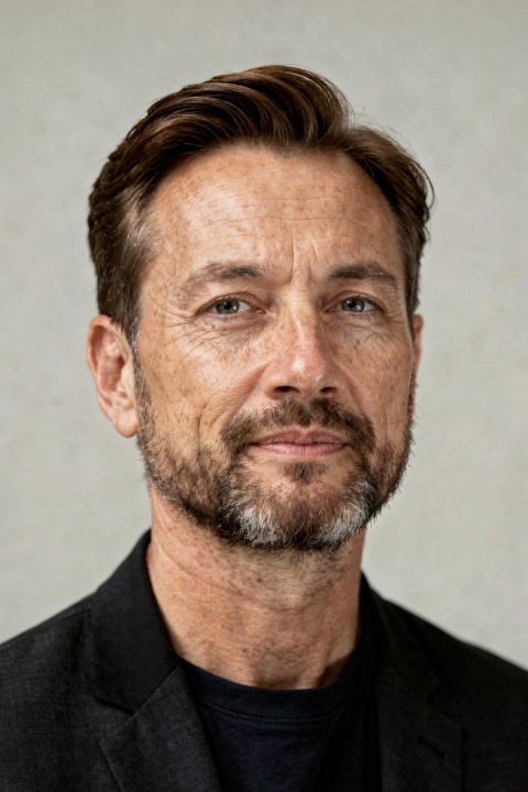 Paul Robertson