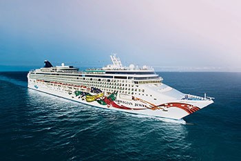 Norwegian Jewel cruise ship