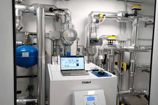 Instalación térmica en vivienda con equipo Vaillant de alta eficiencia en Palma de Mallorca