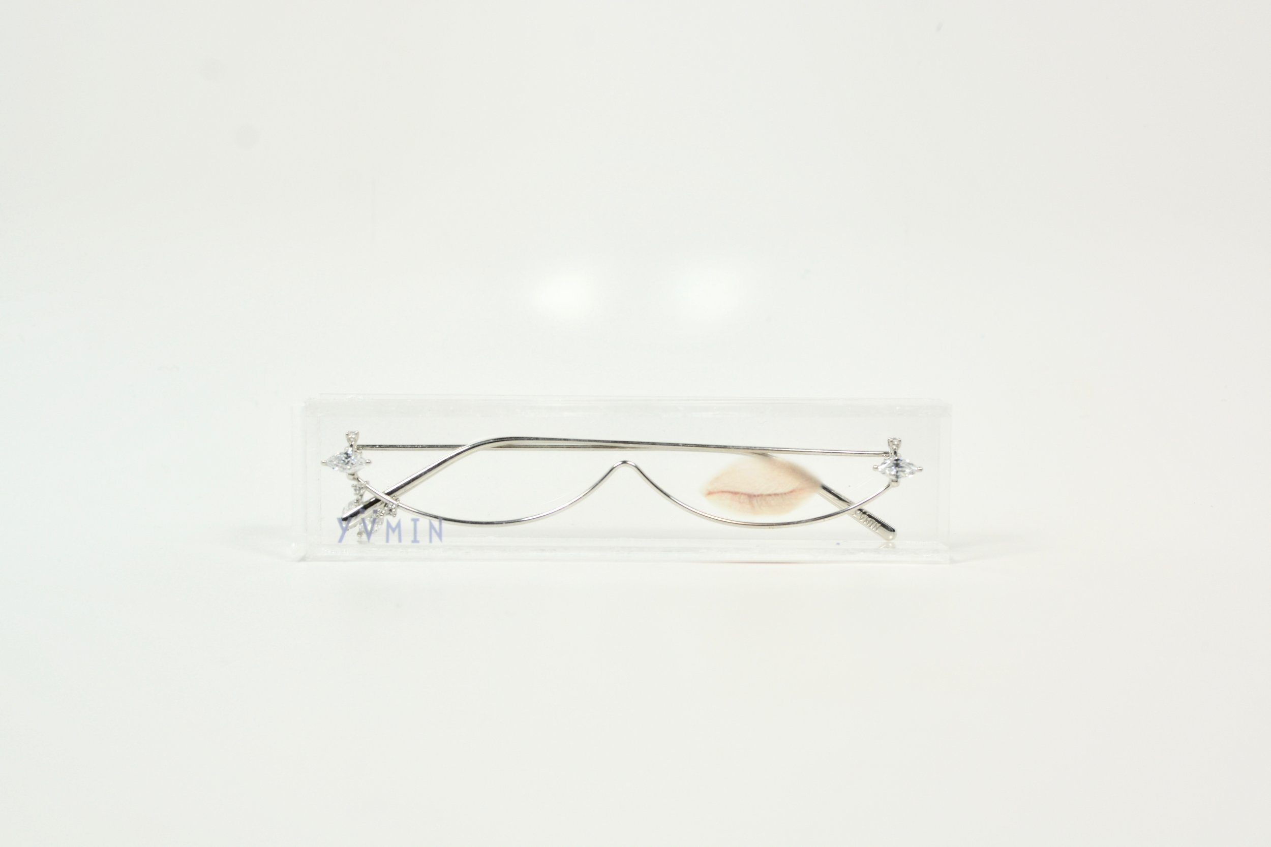Linda Li packaging design