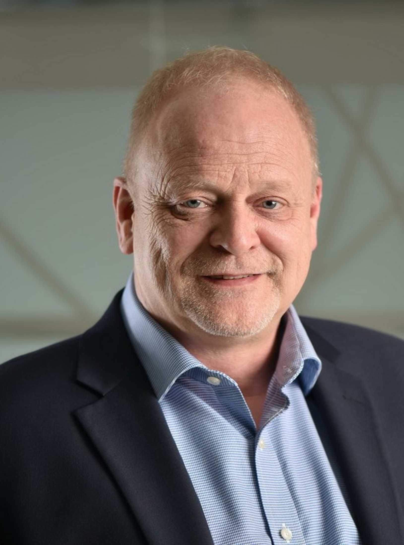 Gary Thompson - Veles Consulting Associate Partner