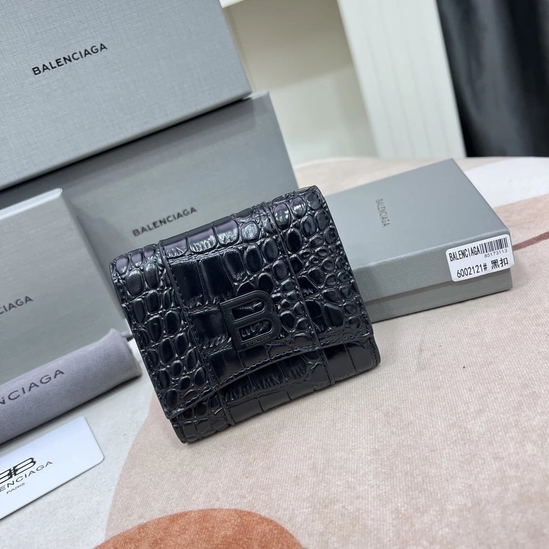 balenciaga bifold wallet