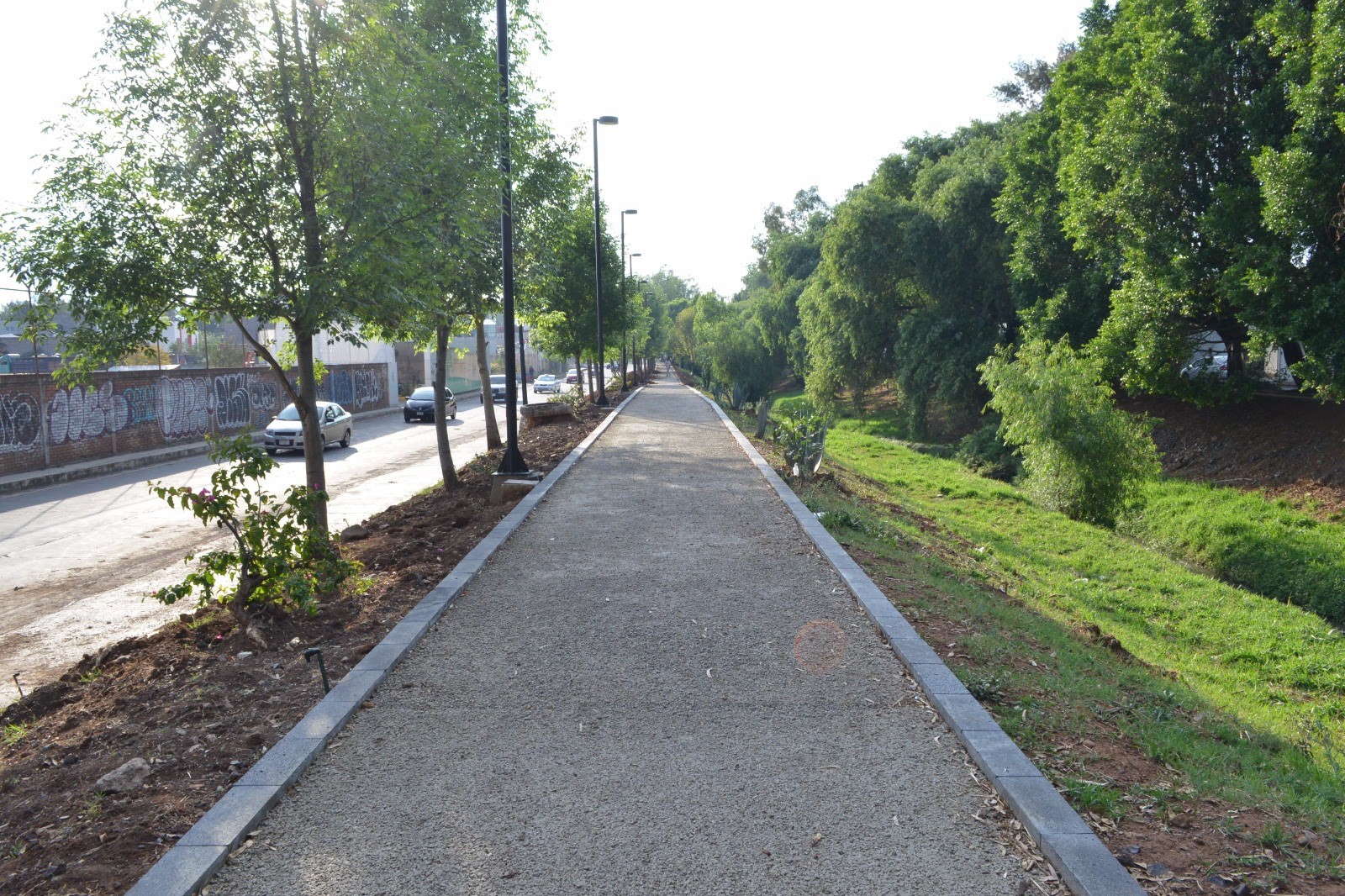 Un día tranquilo en el parque lineal Río Chiquito en Morelia, Michoacán.