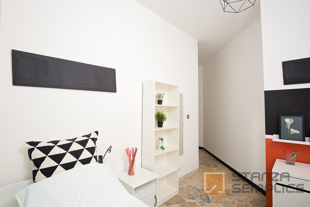 10 sq m room in Via GAMBALUNGA, Rimini