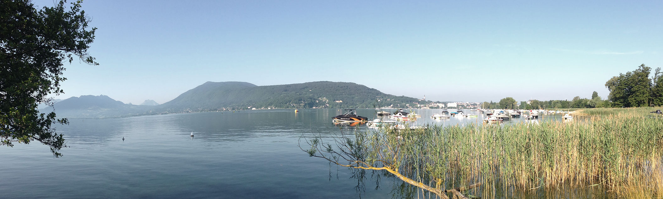 Photo du lac d'annecy, Haute-Savoie