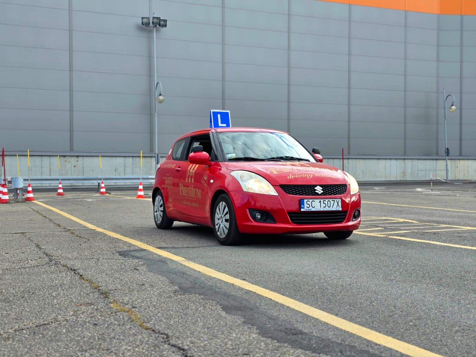 OSK Premium szkoła jazdy Mustang kurs kat B