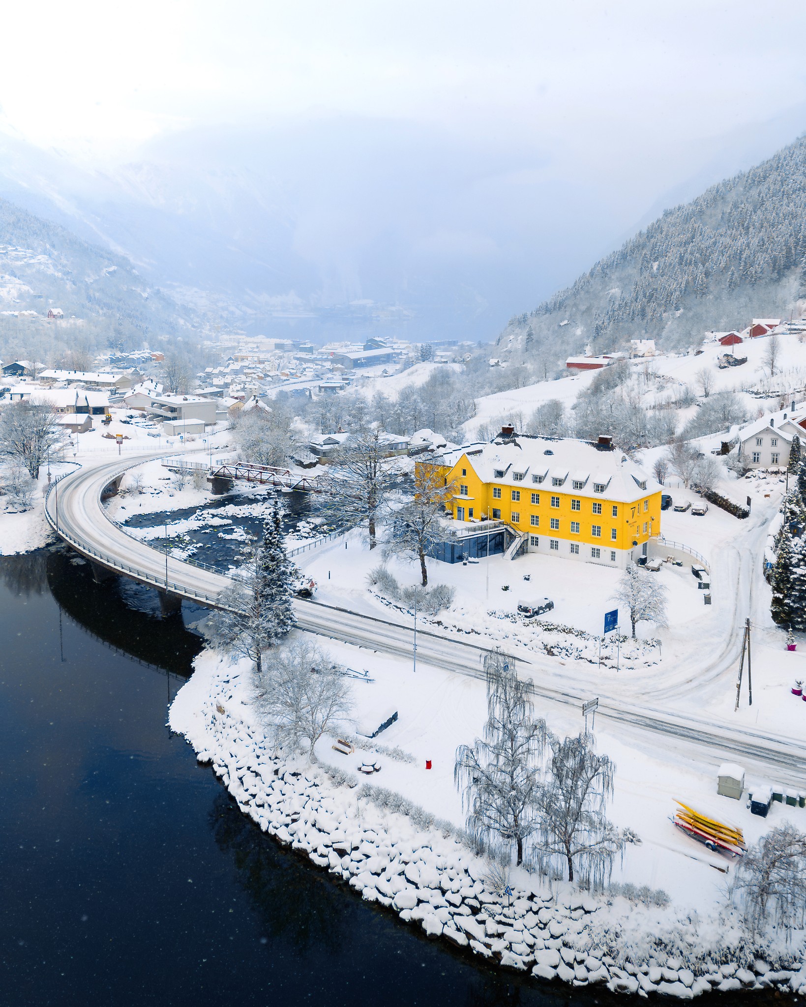 Reiseliv foto Trolltunga Hotell