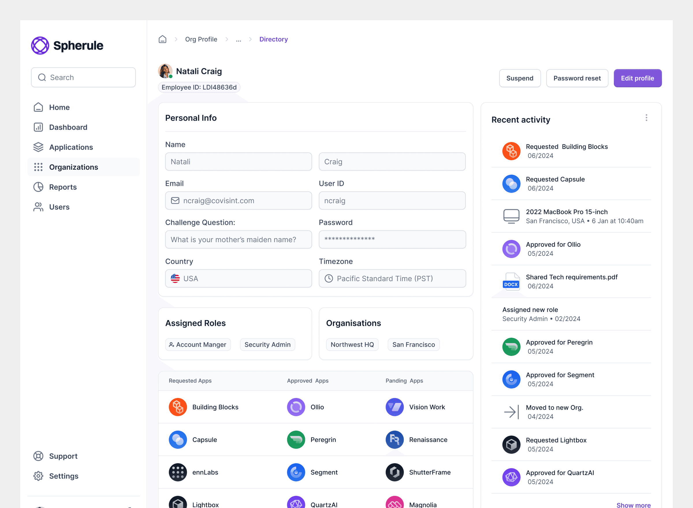 ParkourSC mobile app two-screen flow for adding a device: a list of auto-detected gateways, sensors, and trackers, and an NFC scanning screen prompting the user to place the phone near the target device