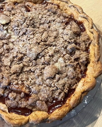 Apple pie with a crumble on top