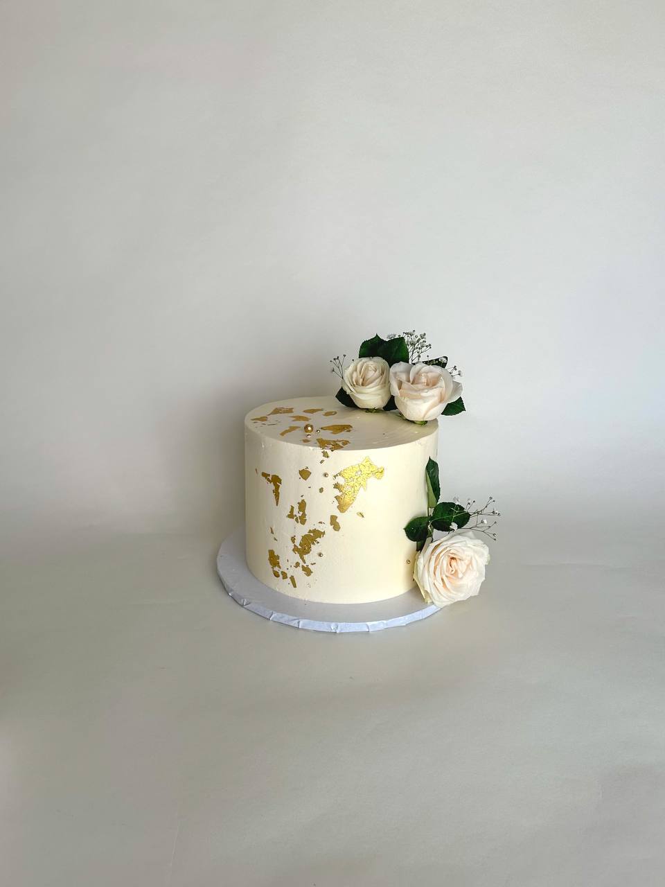 Floral anniversary cake